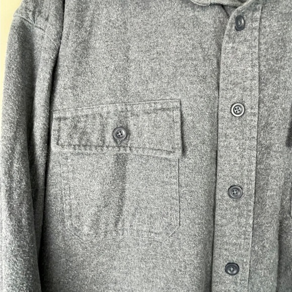 LL BEAN Men's XXL-TALL Gray Heavy Button Cotton Shirt Traditional Fit 0MT04 EUC - Picture 3 of 12
